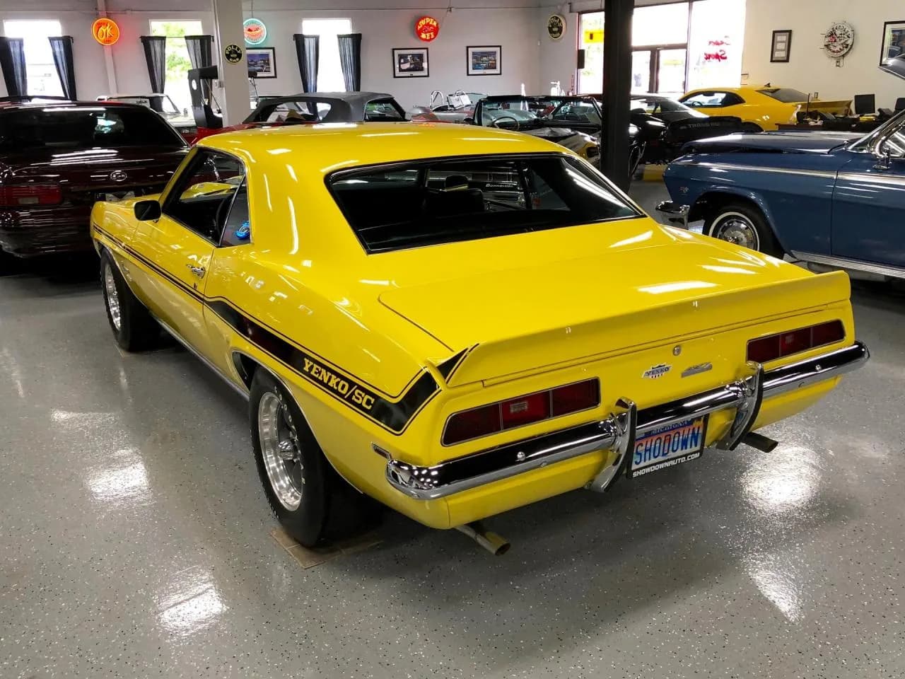 1969 Chevrolet Camaro Yenko replica - Thumbnail 7