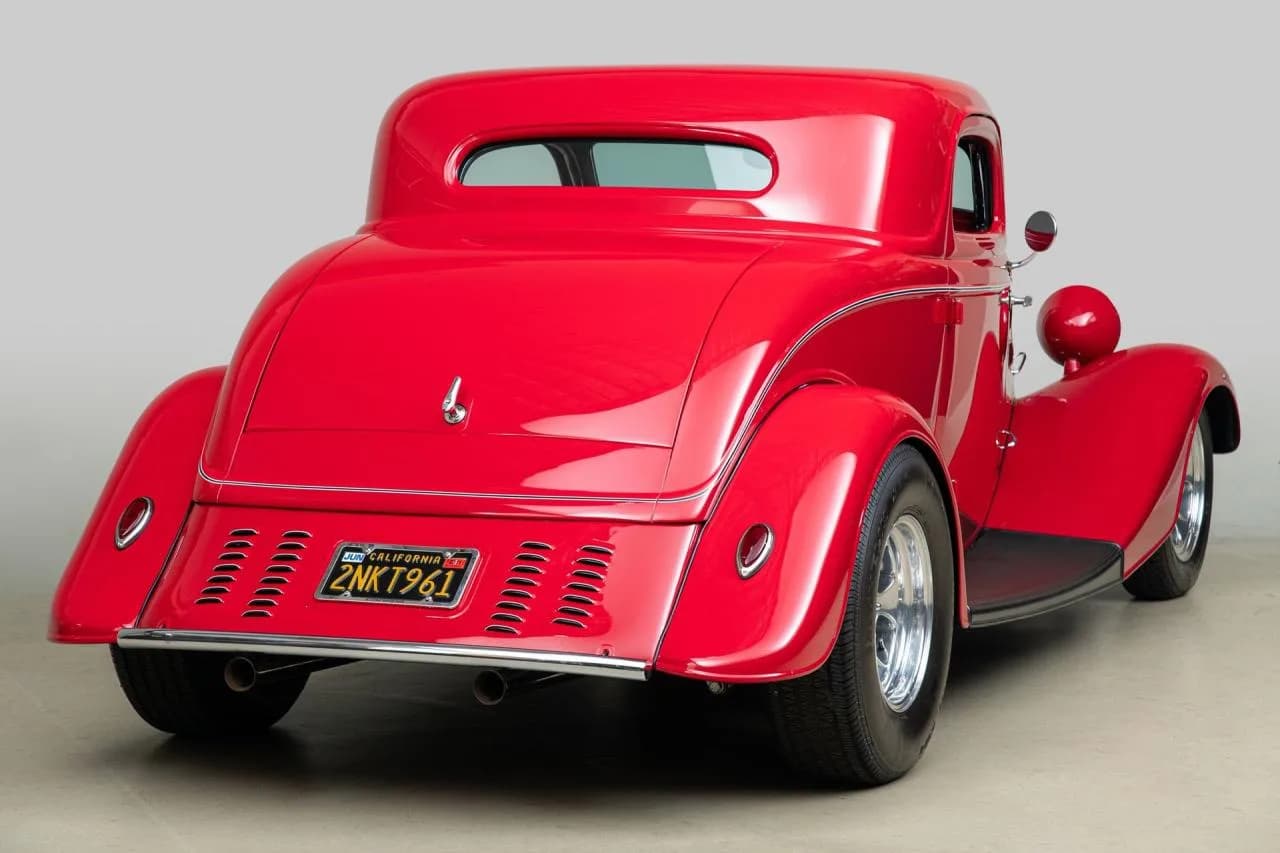 1934 Ford 3 Window Coupe - Thumbnail 8