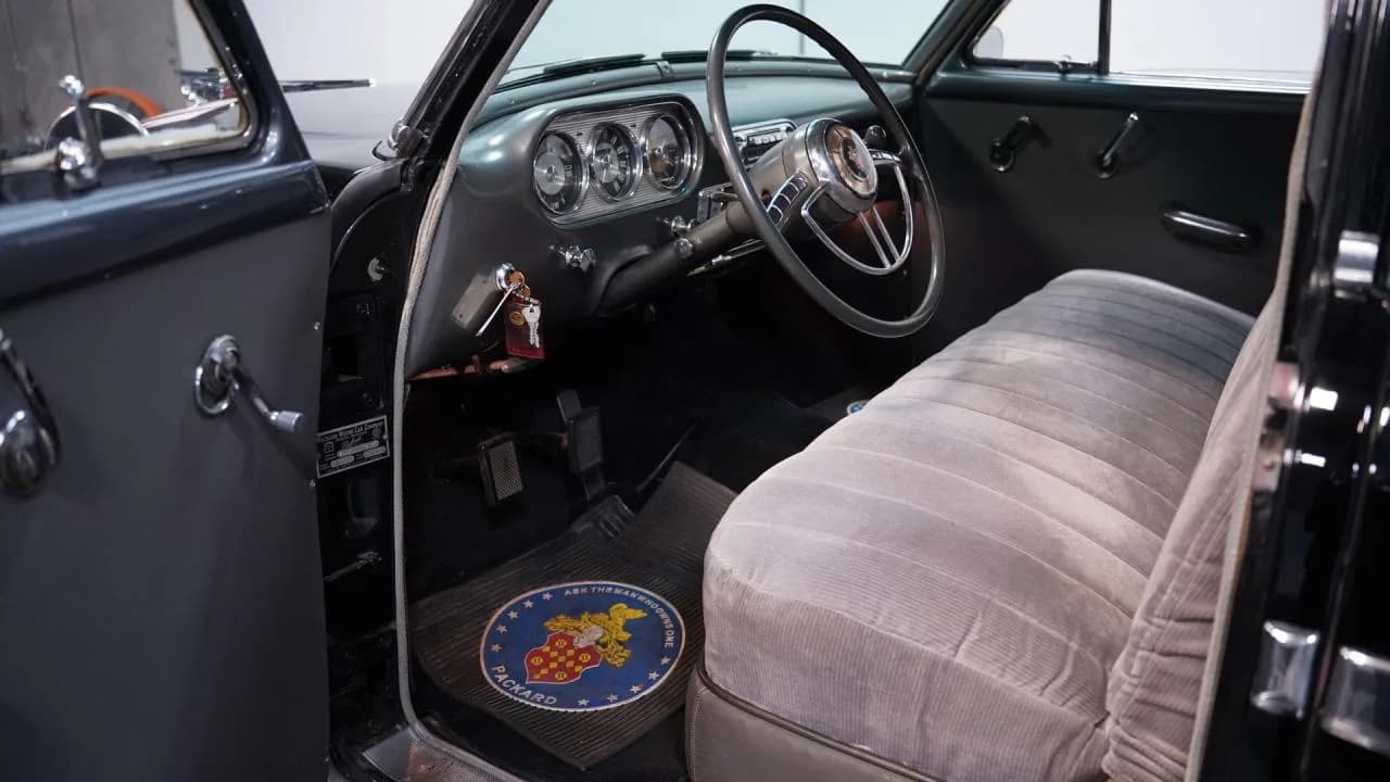 1953 Packard Clipper Deluxe - Thumbnail 4