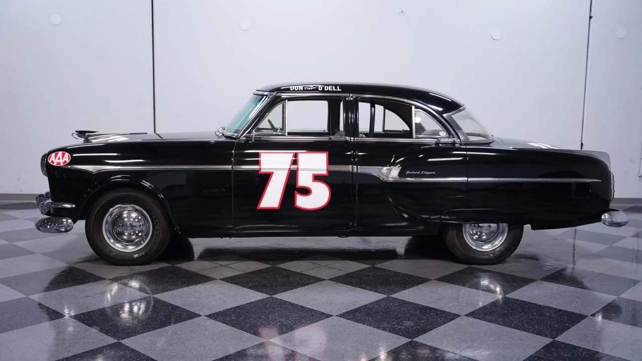 1953 Packard Clipper Deluxe - Thumbnail 2