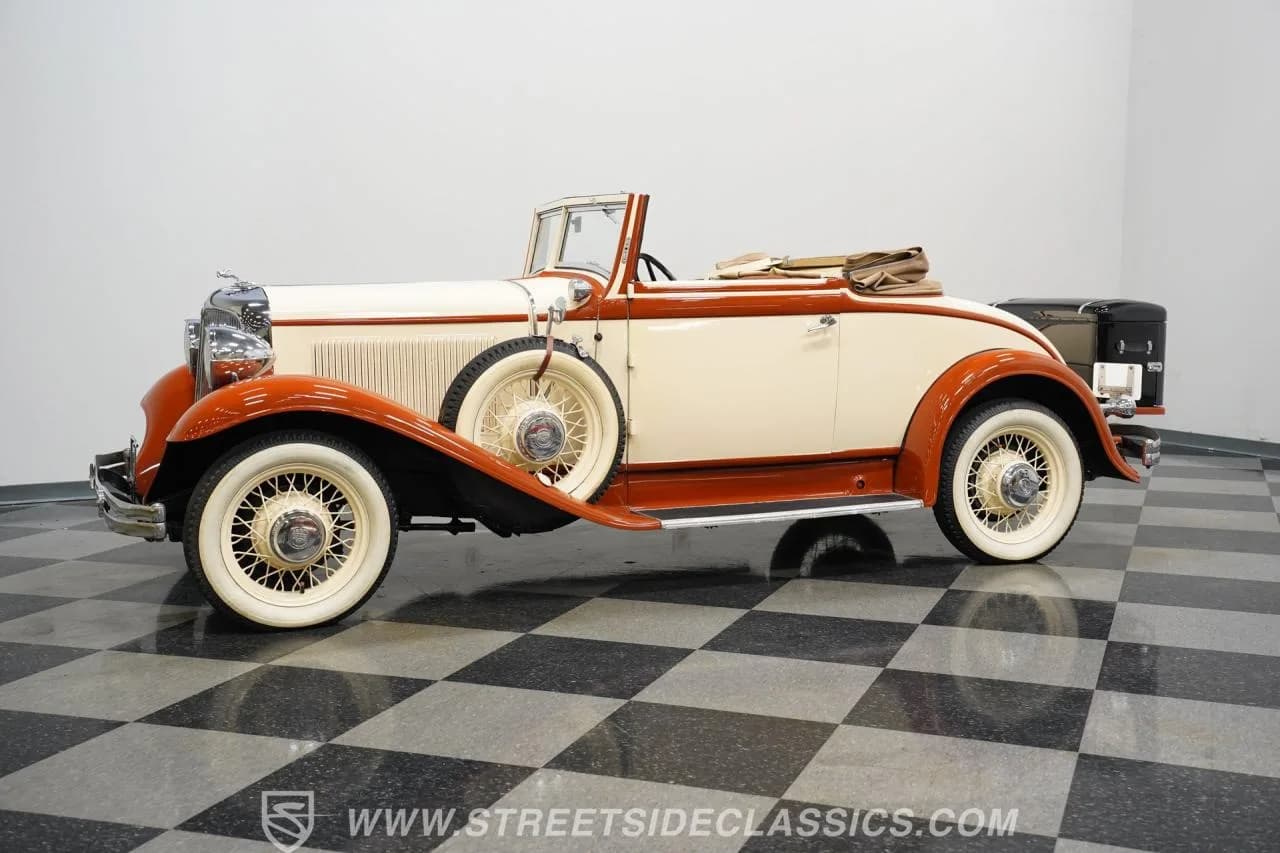 1932 Chrysler CI Rumble Seat Convertible - Thumbnail 6