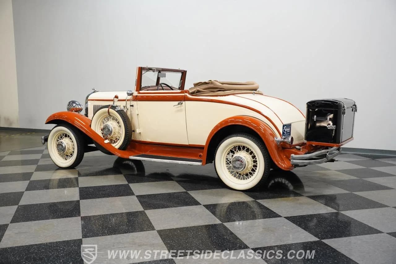 1932 Chrysler CI Rumble Seat Convertible - Thumbnail 8