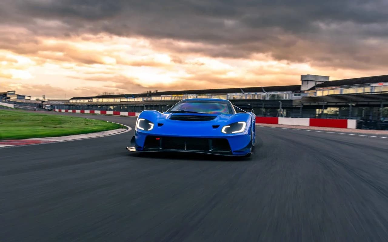 2026 Ford GT Mk IV - Thumbnail 3