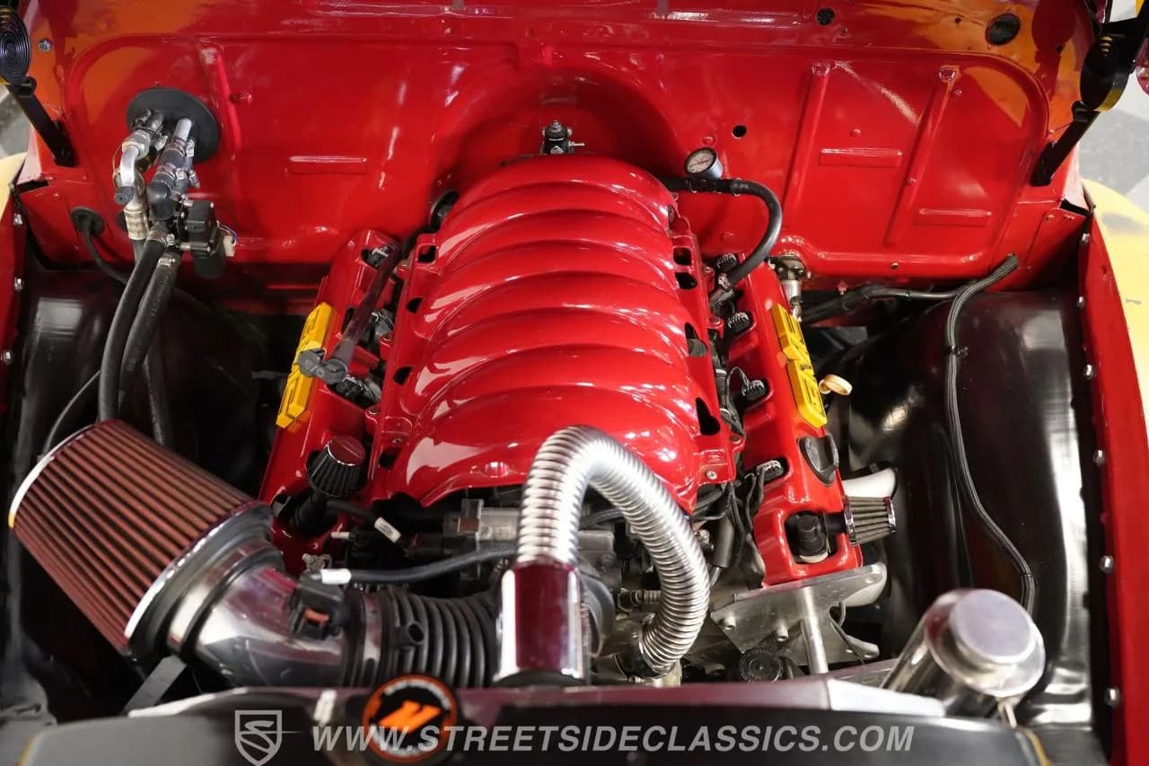 1954 GMC 3100 Restomod 5-Window cab - Thumbnail 4