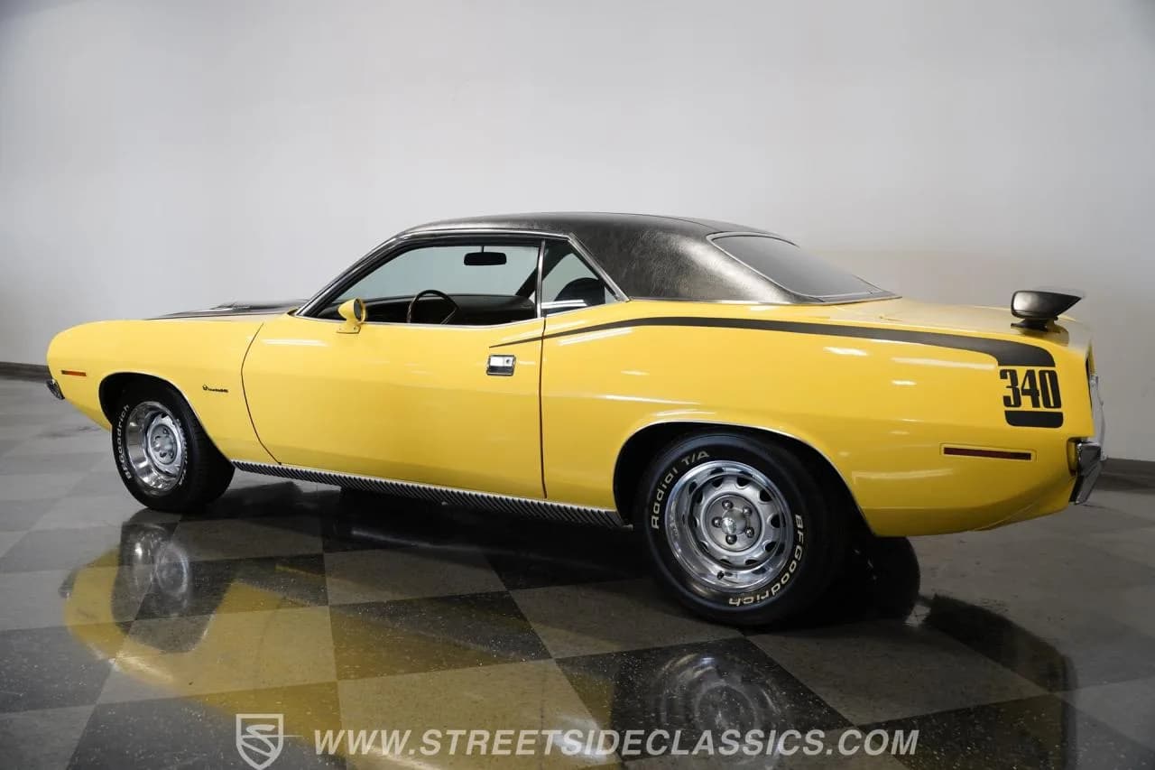 1970 Plymouth Cuda - Thumbnail 8