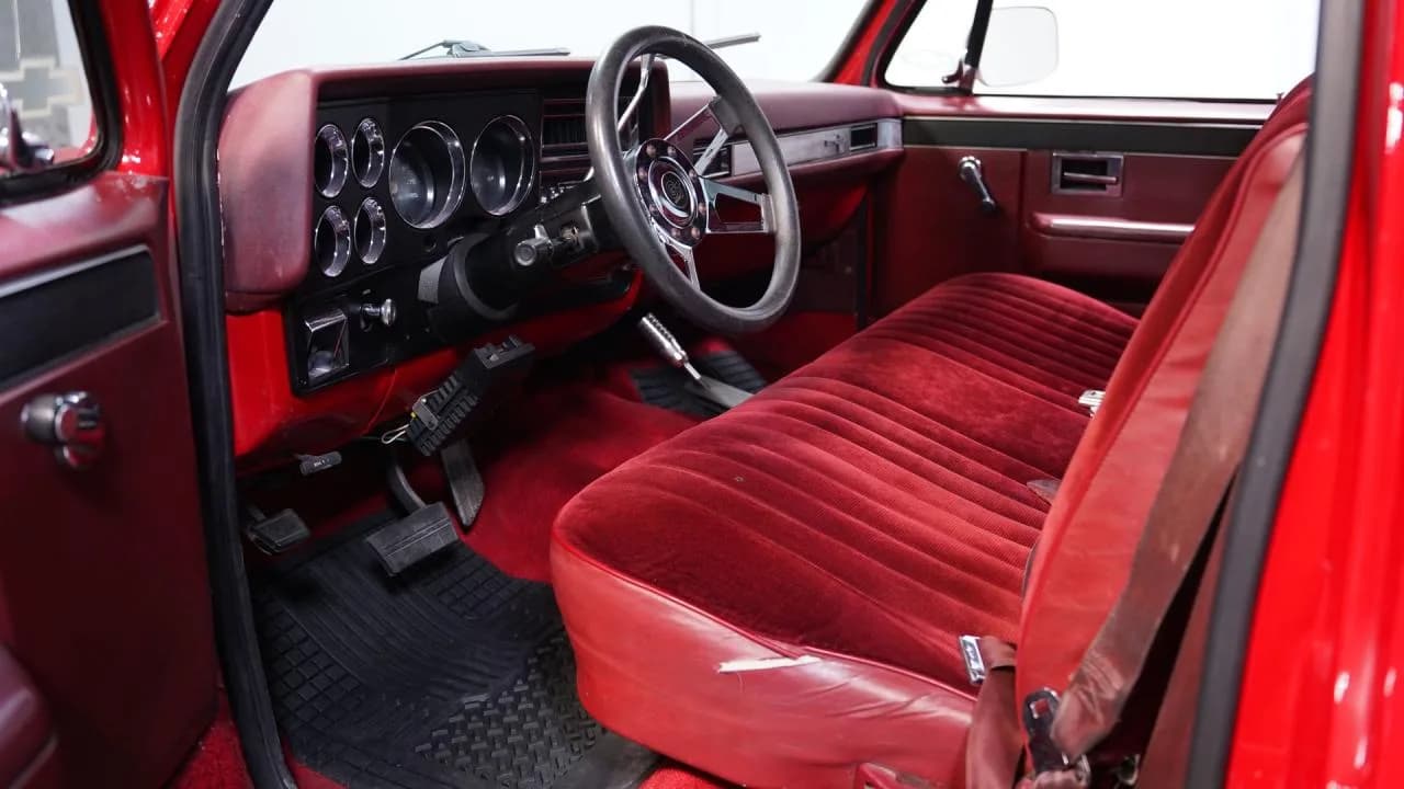 1984 Chevrolet K10 Scottsdale 4X4 - Thumbnail 4