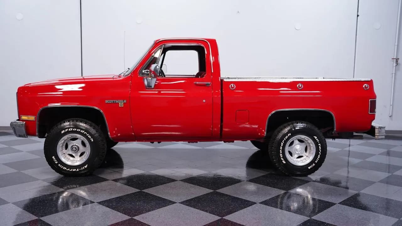 1984 Chevrolet K10 Scottsdale 4X4 - Thumbnail 2