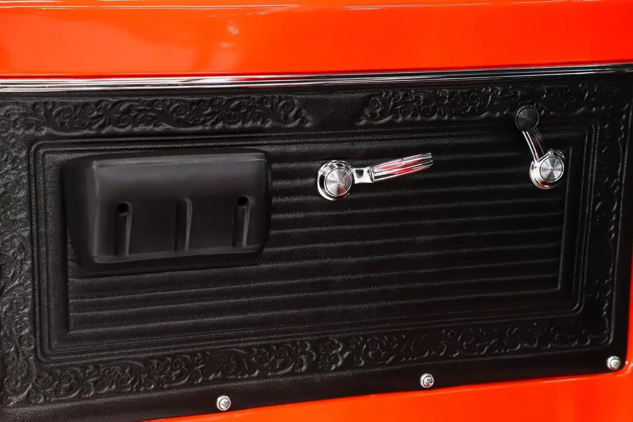 1969 Chevrolet C10 - Thumbnail 8