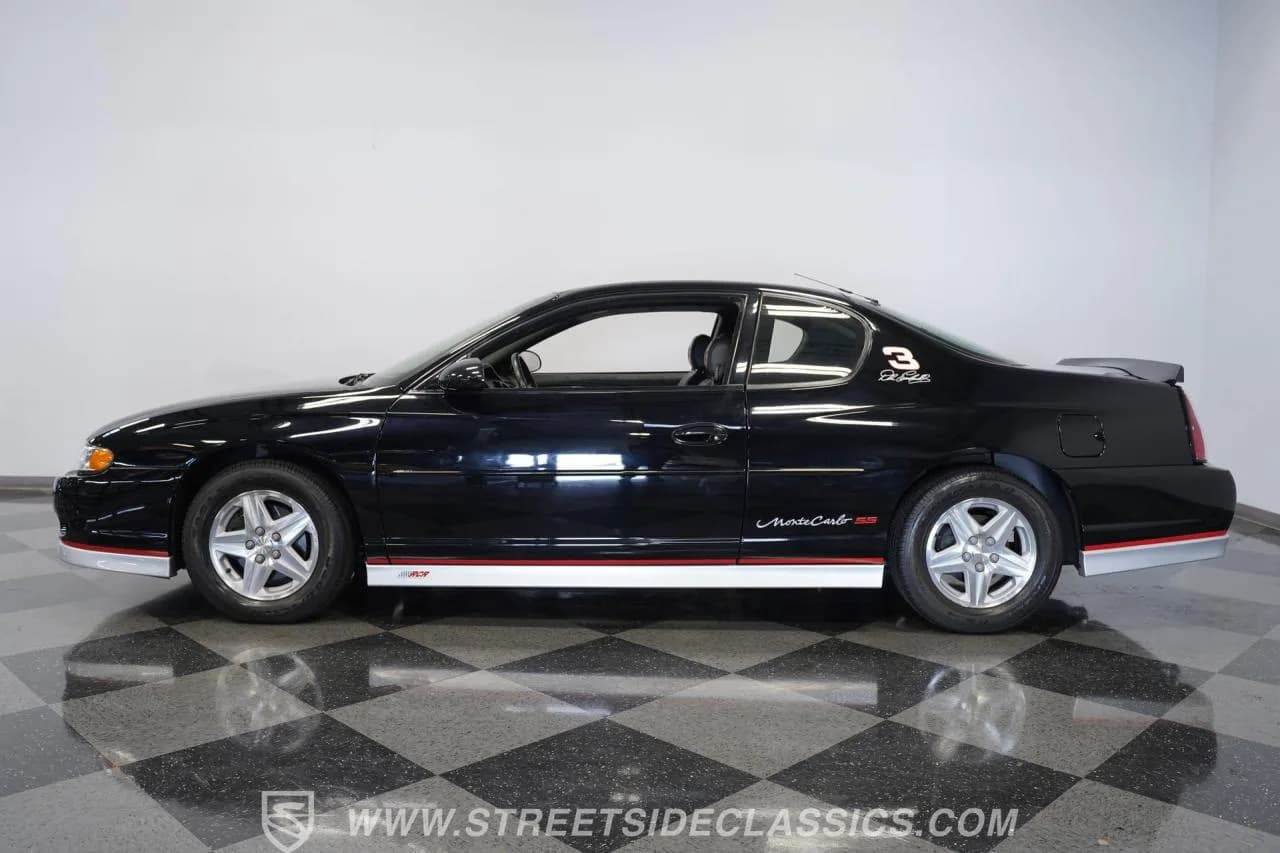 2002 Chevrolet Monte Carlo #3 Dale Earnhardt Intimidator Edition - Thumbnail 2