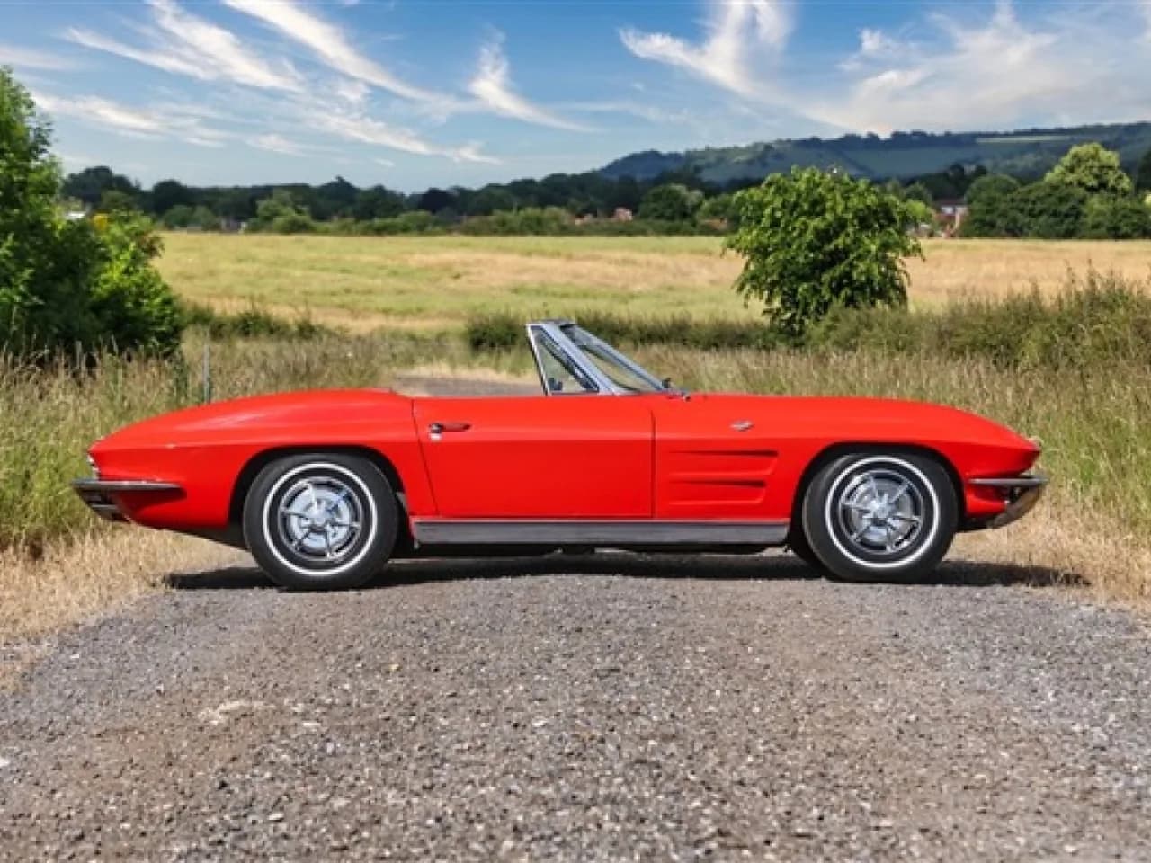 1963 Chevrolet Corvette C2 Sting Ray - Thumbnail 6