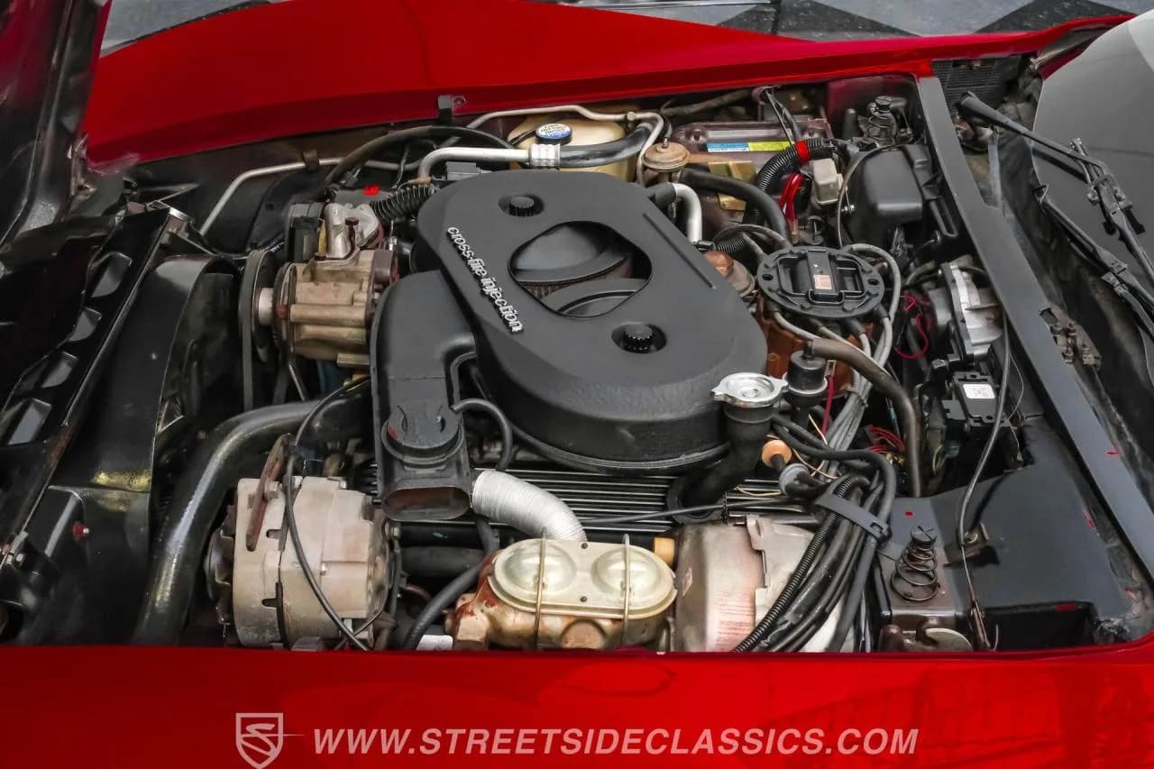 1982 Chevrolet Corvette - Thumbnail 3
