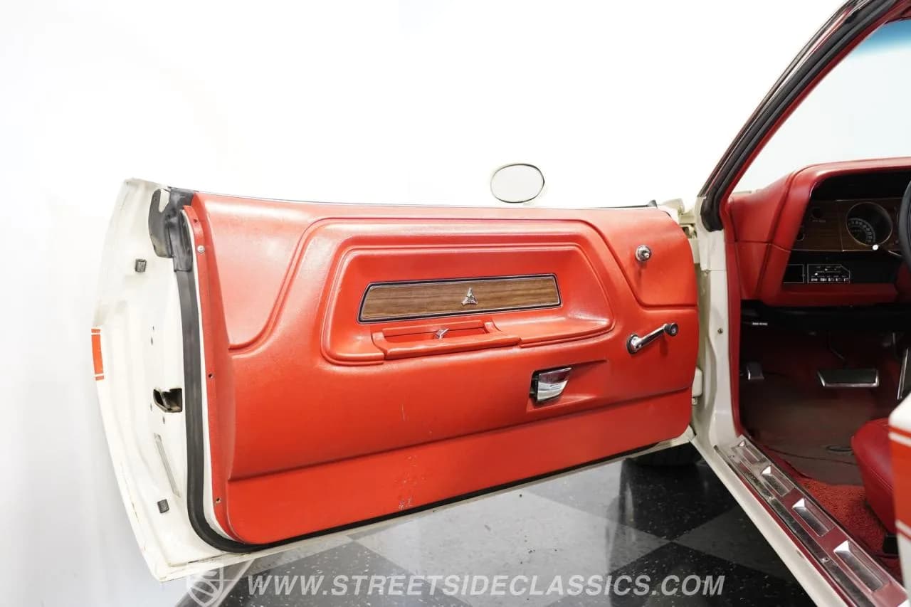 1970 Dodge Challenger RT 440 Six Pack Tribute - Thumbnail 8