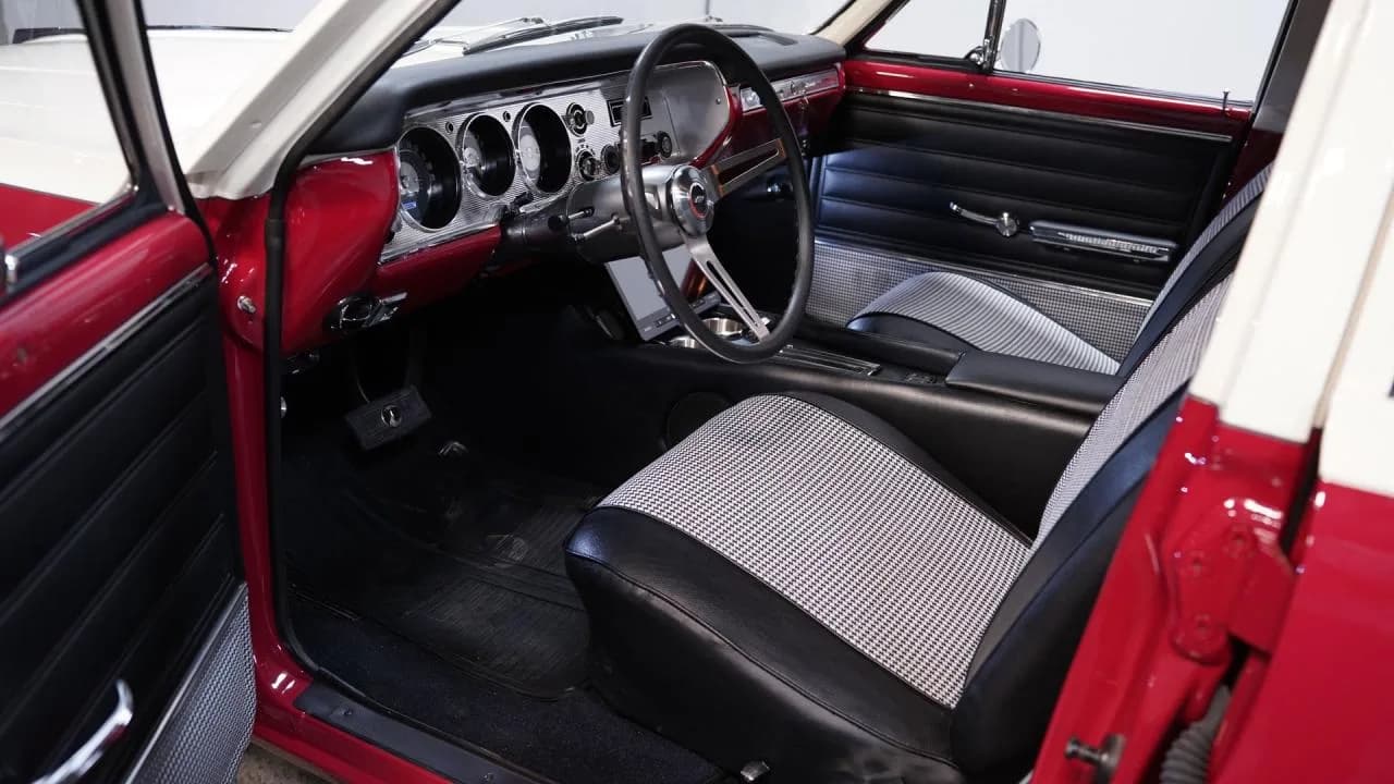 1965 Chevrolet Malibu Wagon LS3 Pro Touring - Thumbnail 4