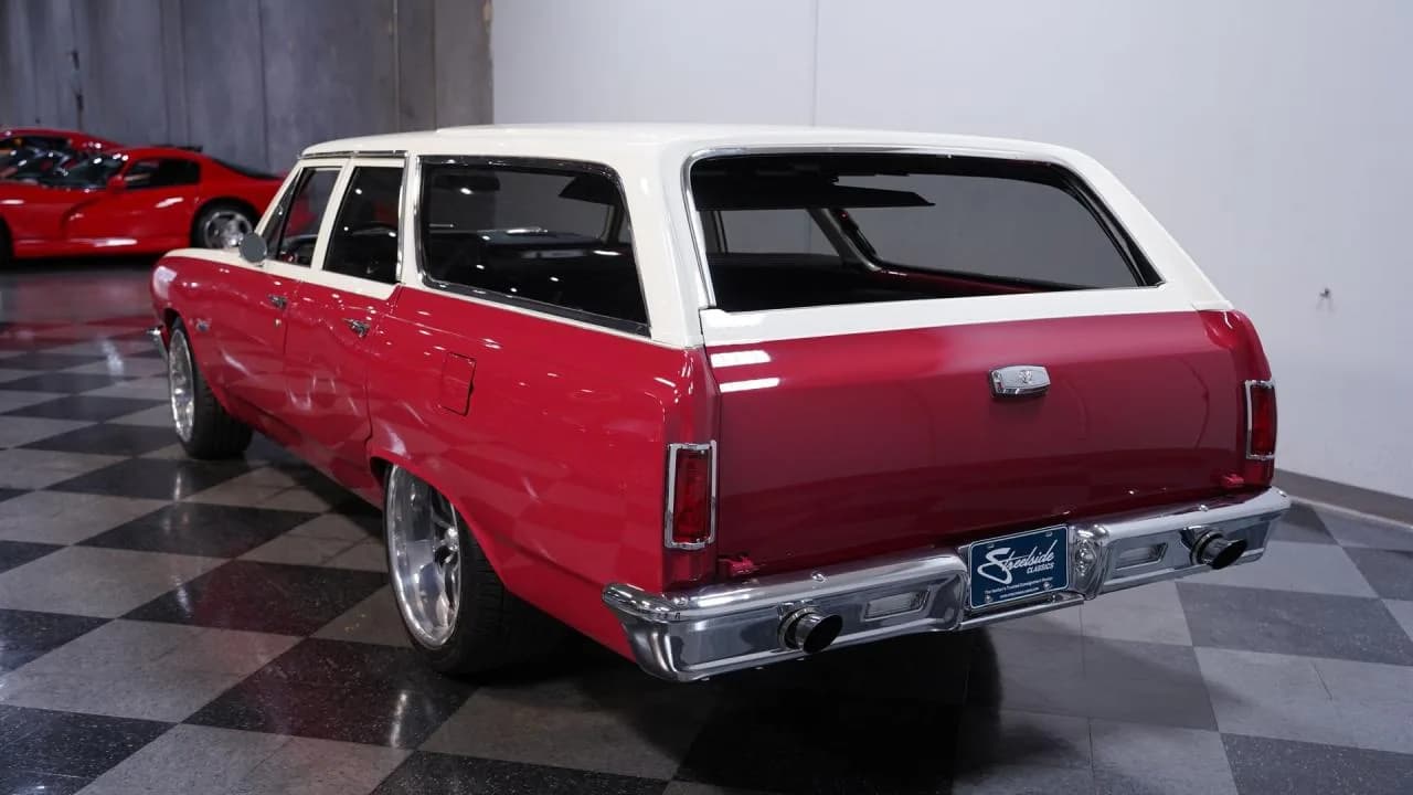 1965 Chevrolet Malibu Wagon LS3 Pro Touring - Thumbnail 8