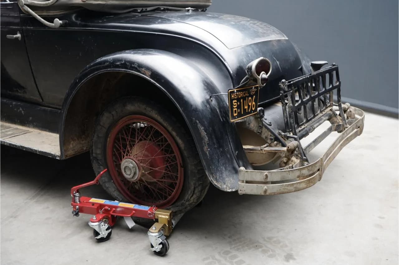 1928 LaSalle Convertible Project car - Thumbnail 4