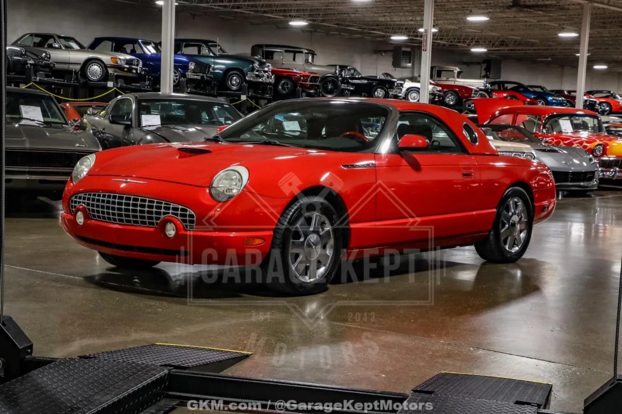 2002 Ford Thunderbird - Thumbnail 3