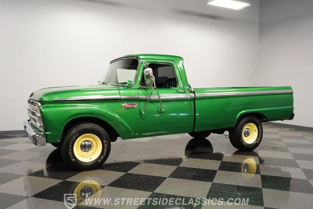 1965 Ford F-100 - Thumbnail 6