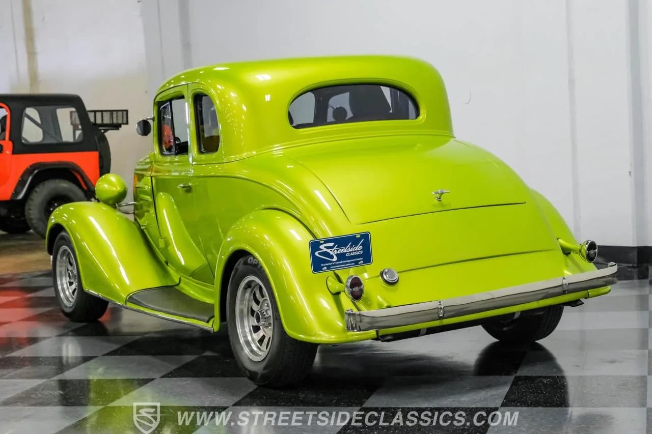 1934 Chevrolet 5 Window  Coupe Restomod - Thumbnail 8