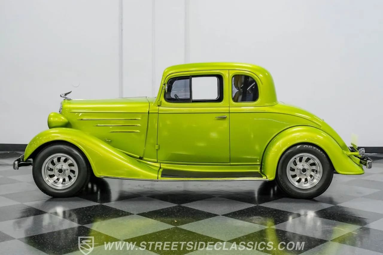 1934 Chevrolet 5 Window  Coupe Restomod - Thumbnail 2