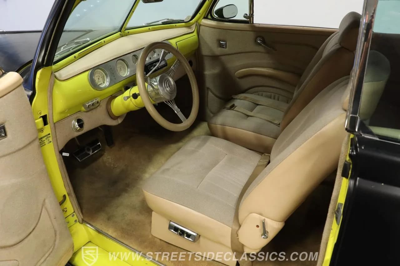 1946 Ford Deluxe Convertible - Thumbnail 4