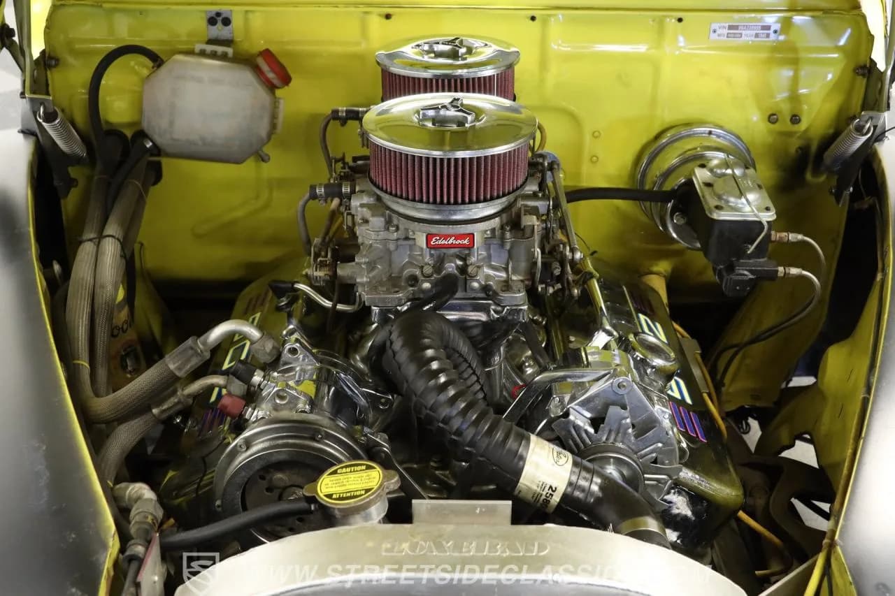 1946 Ford Deluxe Convertible - Thumbnail 3