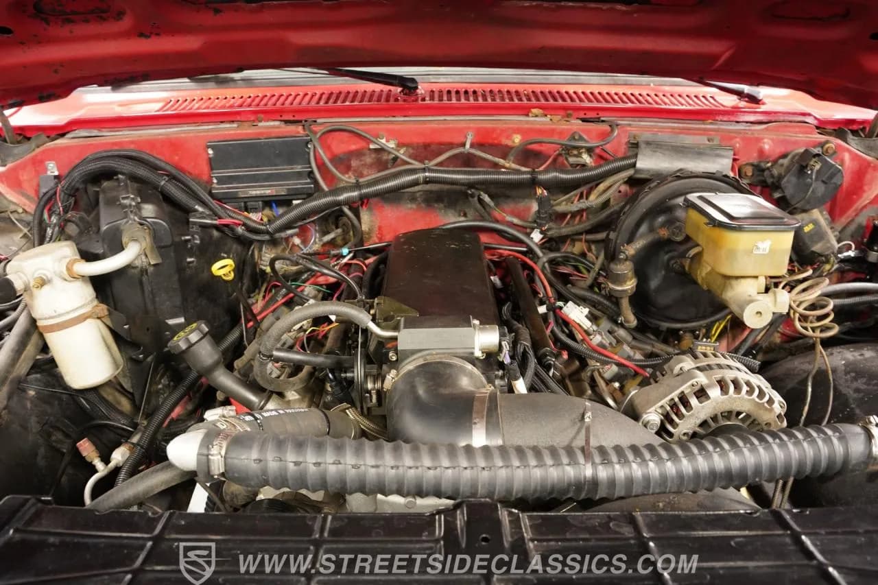1986 Chevrolet K10 Silverado 4x4 - Thumbnail 3