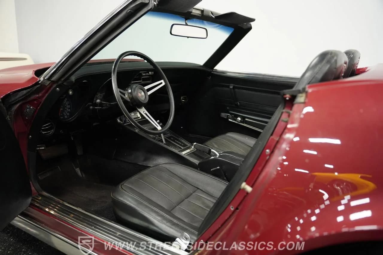 1975 Chevrolet Corvette Convertible - Thumbnail 4