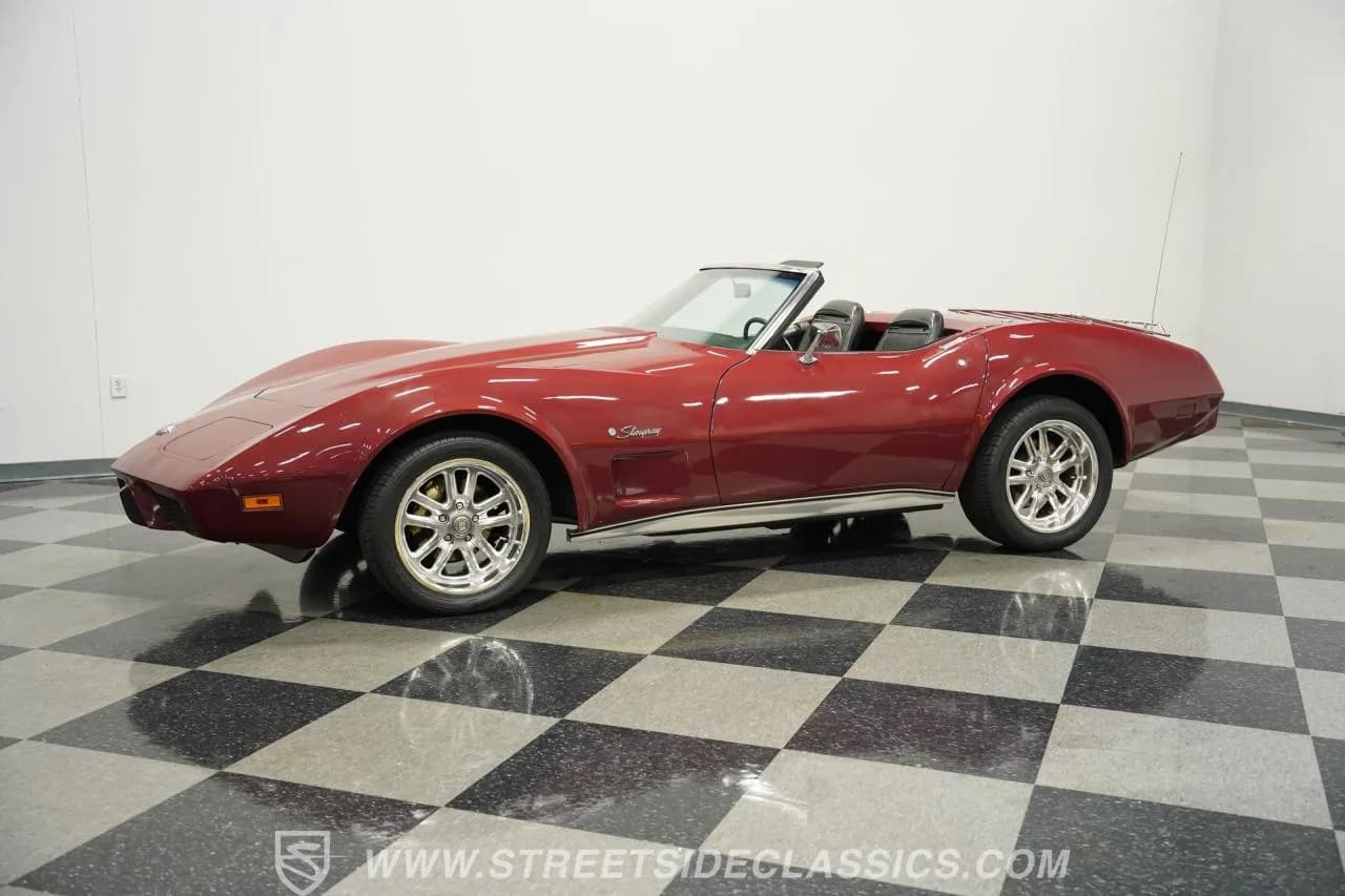 1975 Chevrolet Corvette Convertible - Thumbnail 6