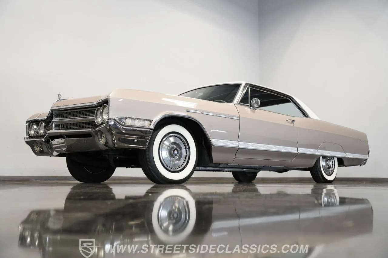 1965 Buick Electra 225 Custom - Thumbnail 5