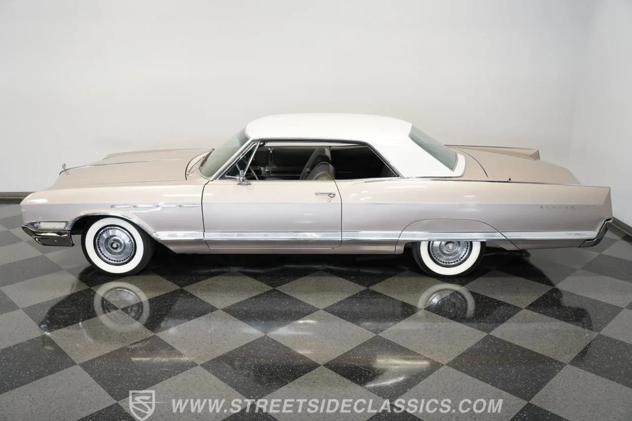 1965 Buick Electra 225 Custom - Thumbnail 8