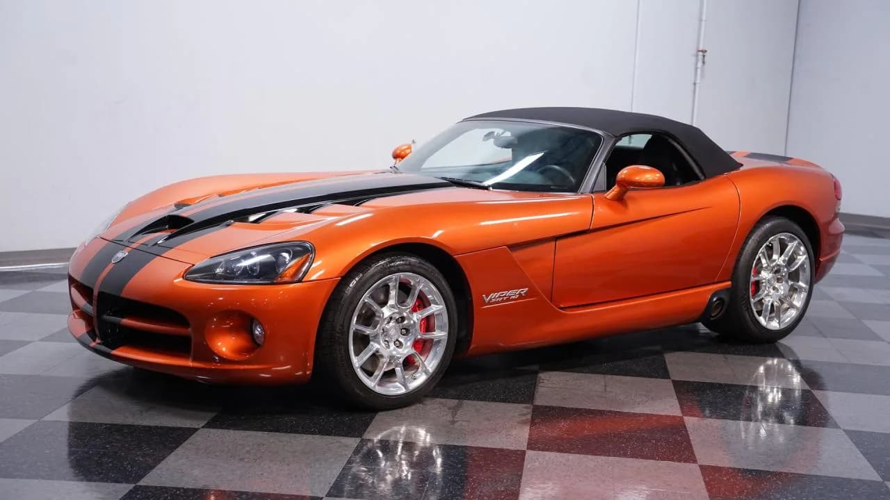 2010 Dodge Viper SRT-10 ROADSTER - Thumbnail 6