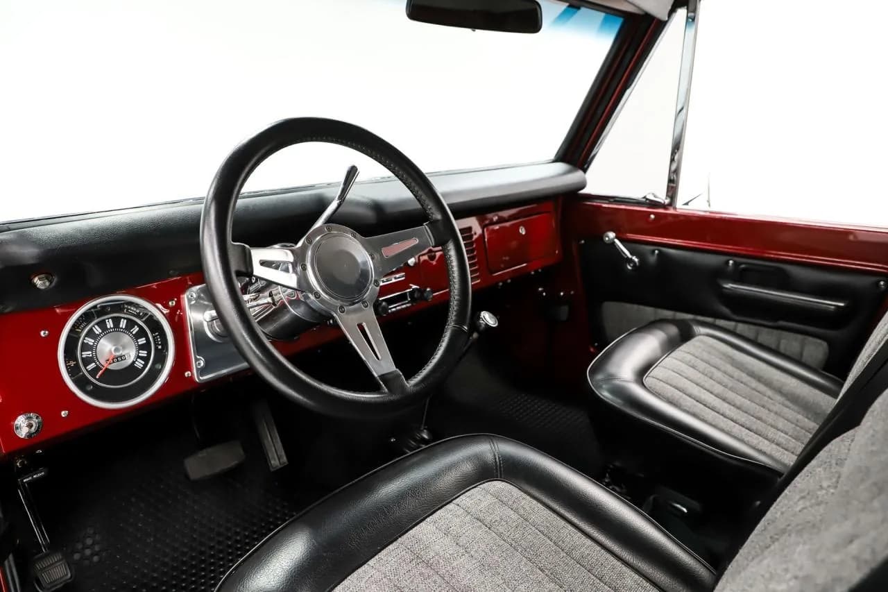 1975 Ford Bronco - Thumbnail 2