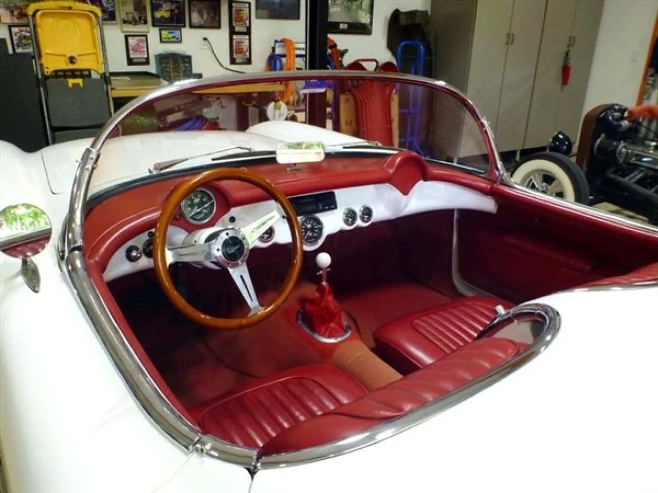 1953 Chevrolet Corvette - Thumbnail 7