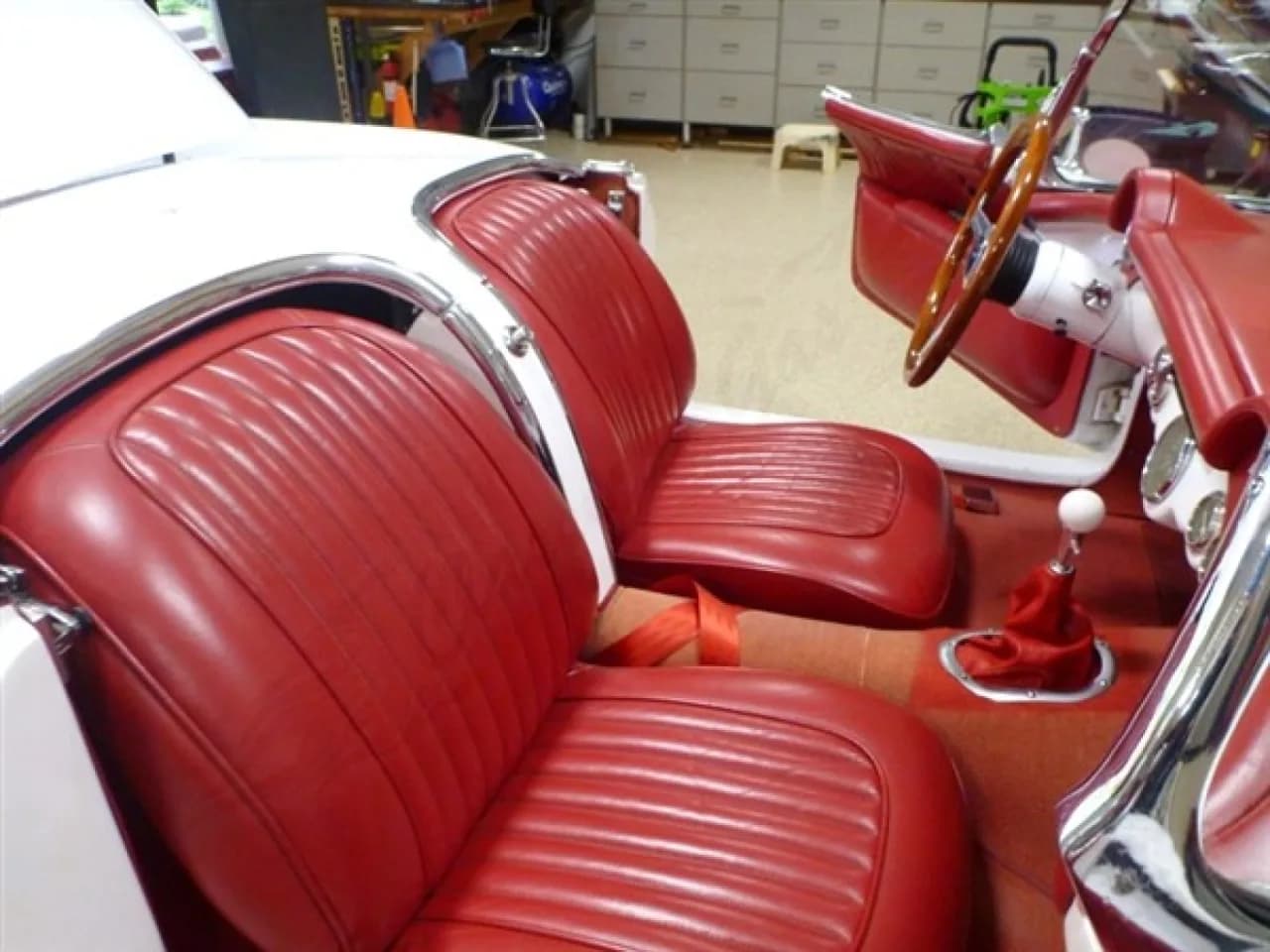 1953 Chevrolet Corvette - Thumbnail 8