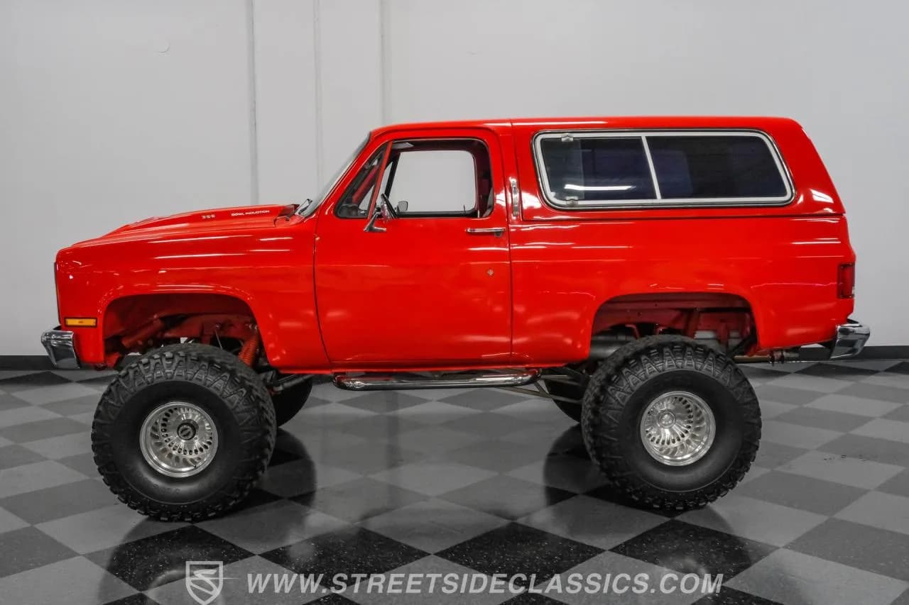1982 Chevrolet Blazer K5 4x4 - Thumbnail 2