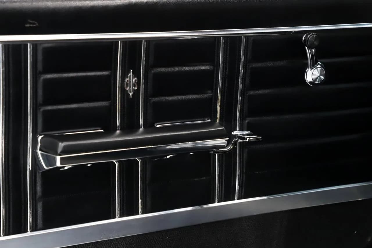 1967 Oldsmobile 442 - Thumbnail 8
