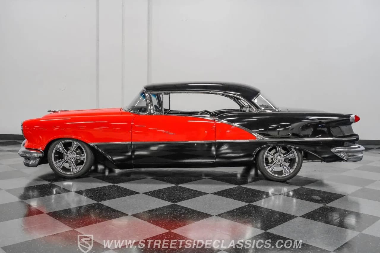 1956 Oldsmobile Super 88 Custom - Thumbnail 2