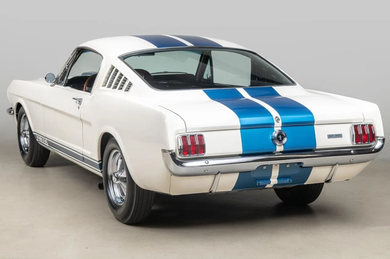 1965 Shelby Mustang GT 350 - Thumbnail 5