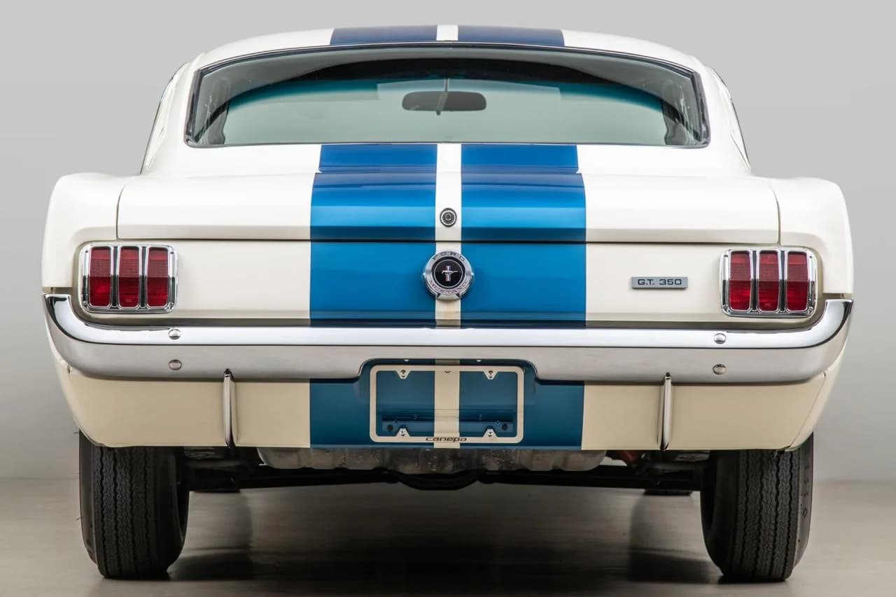 1965 Shelby Mustang GT 350 - Thumbnail 6