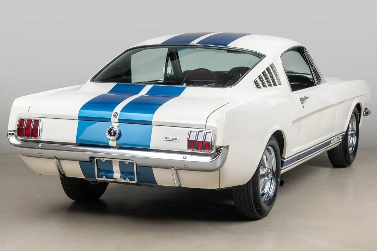1965 Shelby Mustang GT 350 - Thumbnail 7