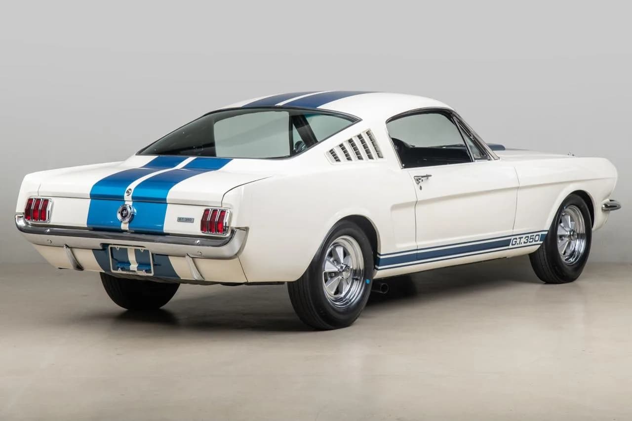1965 Shelby Mustang GT 350 - Thumbnail 8