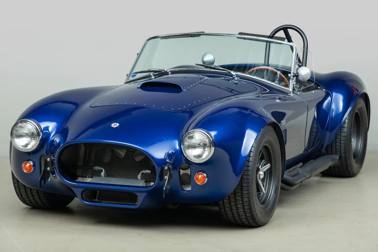 1965 Shelby Cobra 427 S/C - Thumbnail 3