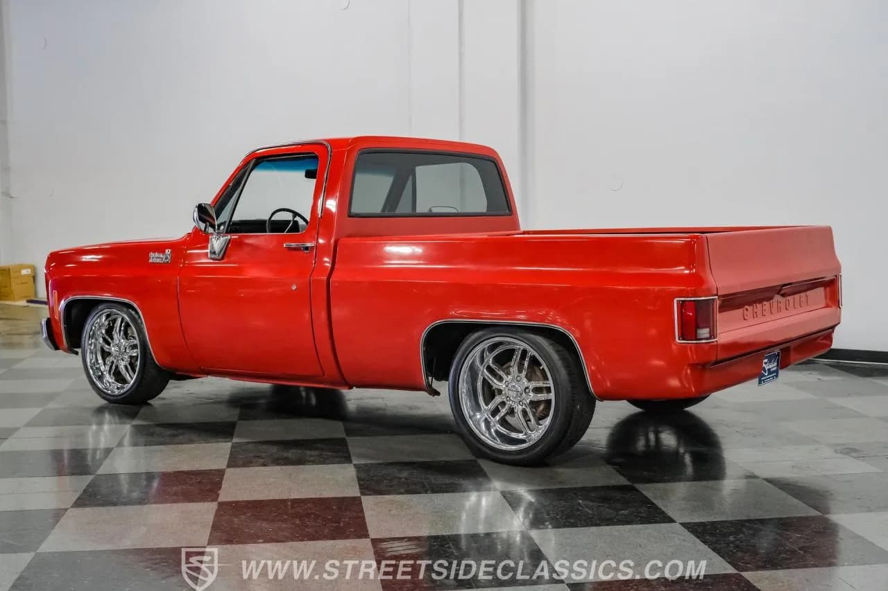 1975 Chevrolet C10 - Thumbnail 7