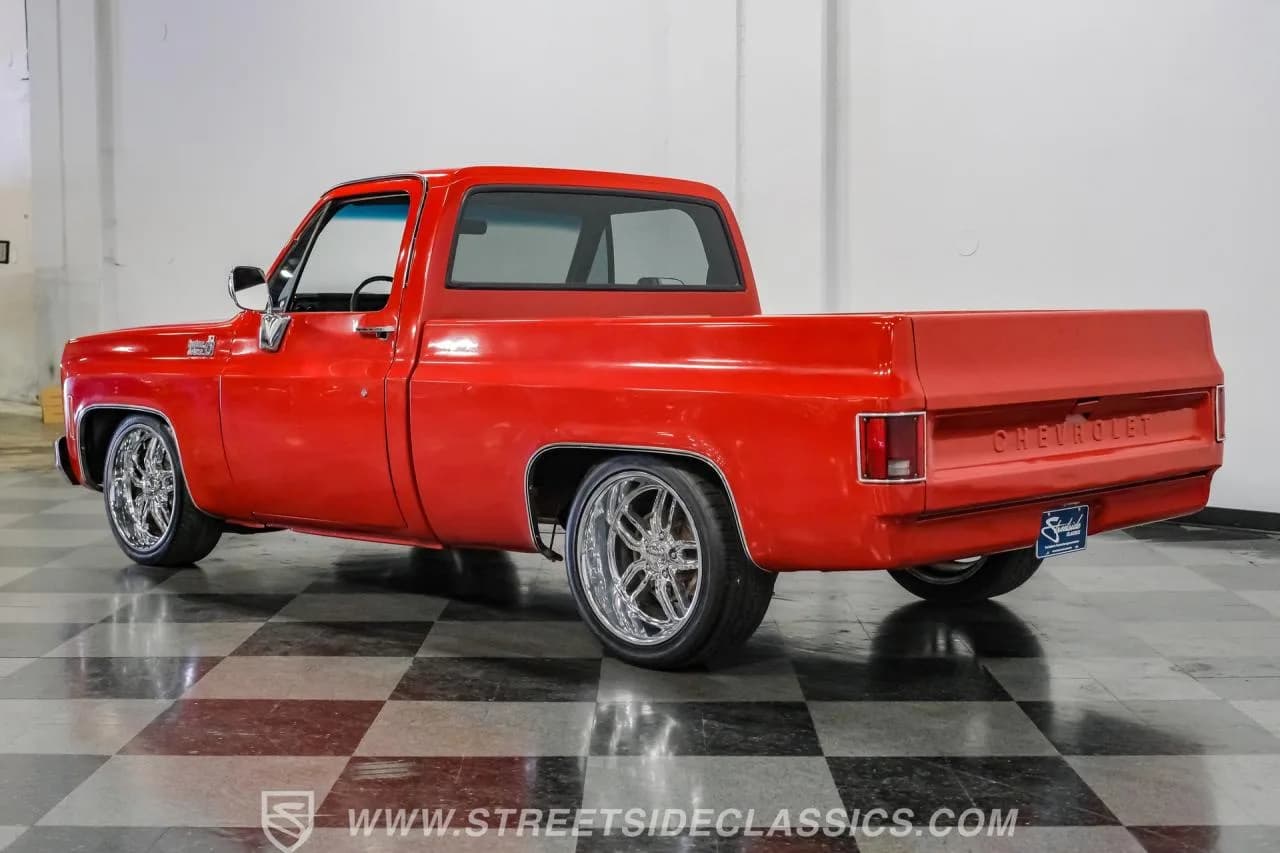 1975 Chevrolet C10 - Thumbnail 8