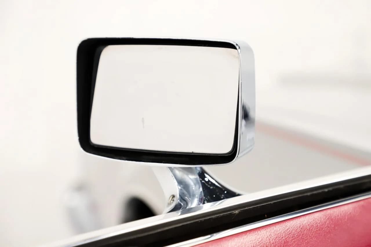 1973 Lincoln Continental MK IV Silver Luxury - Thumbnail 8