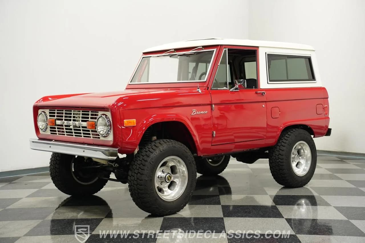 1977 Ford Bronco 4X4 - Thumbnail 5