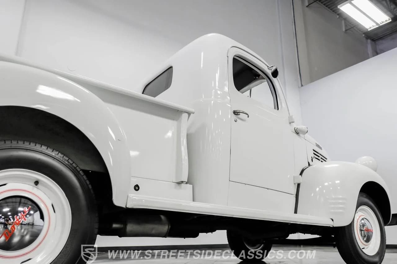 1947 Dodge Pickup - Thumbnail 2