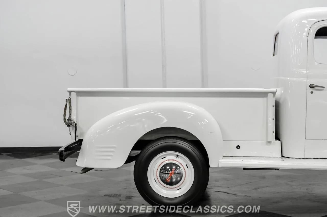 1947 Dodge Pickup - Thumbnail 3