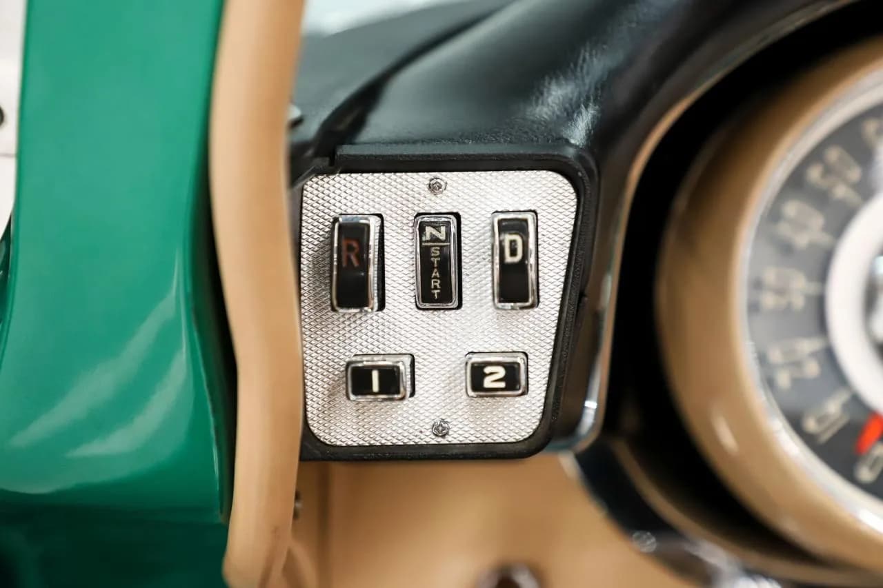 1957 Chrysler 300 C - Thumbnail 3