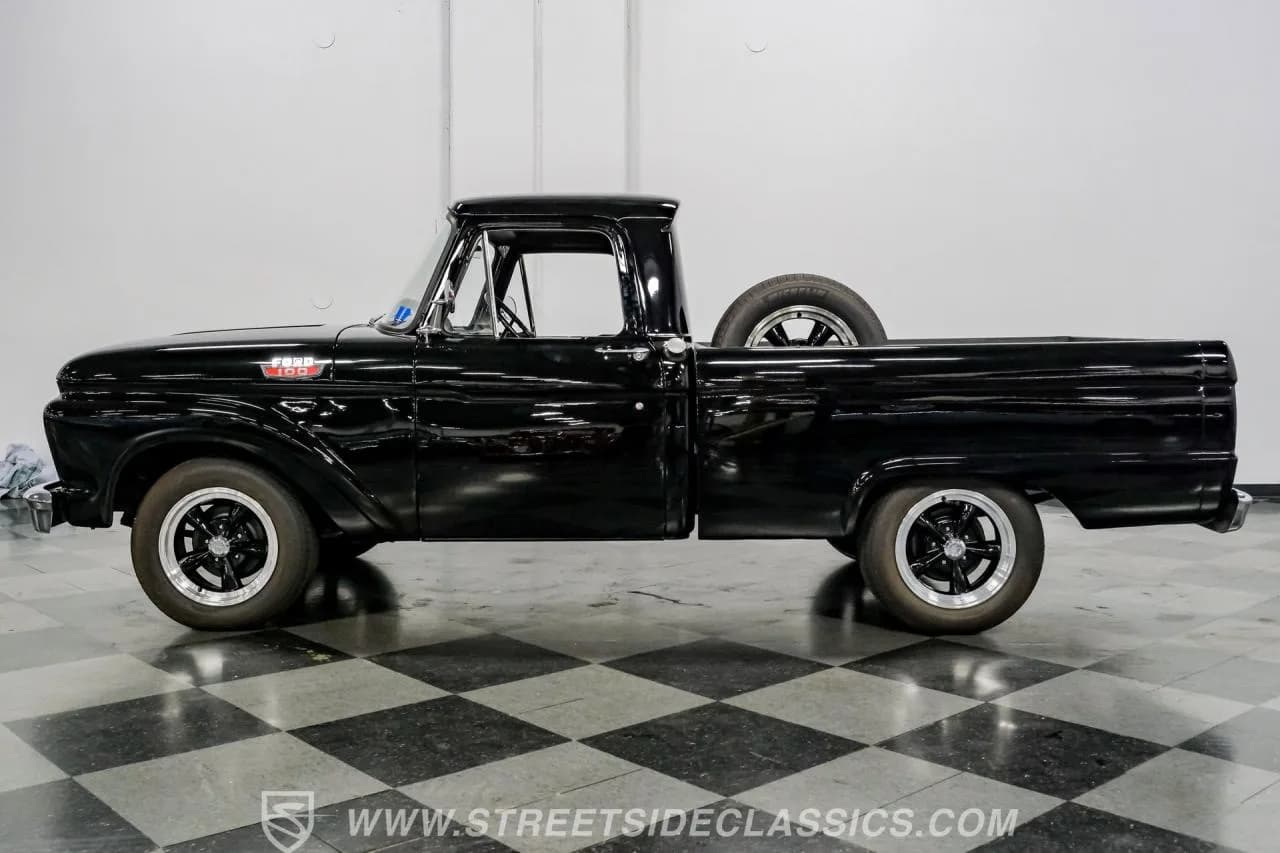 1964 Ford F-100 - Thumbnail 2